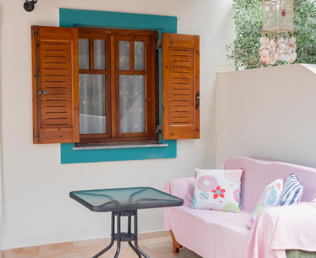 Nikos & Joanna'S Appartments Makrýgialos 外观 照片